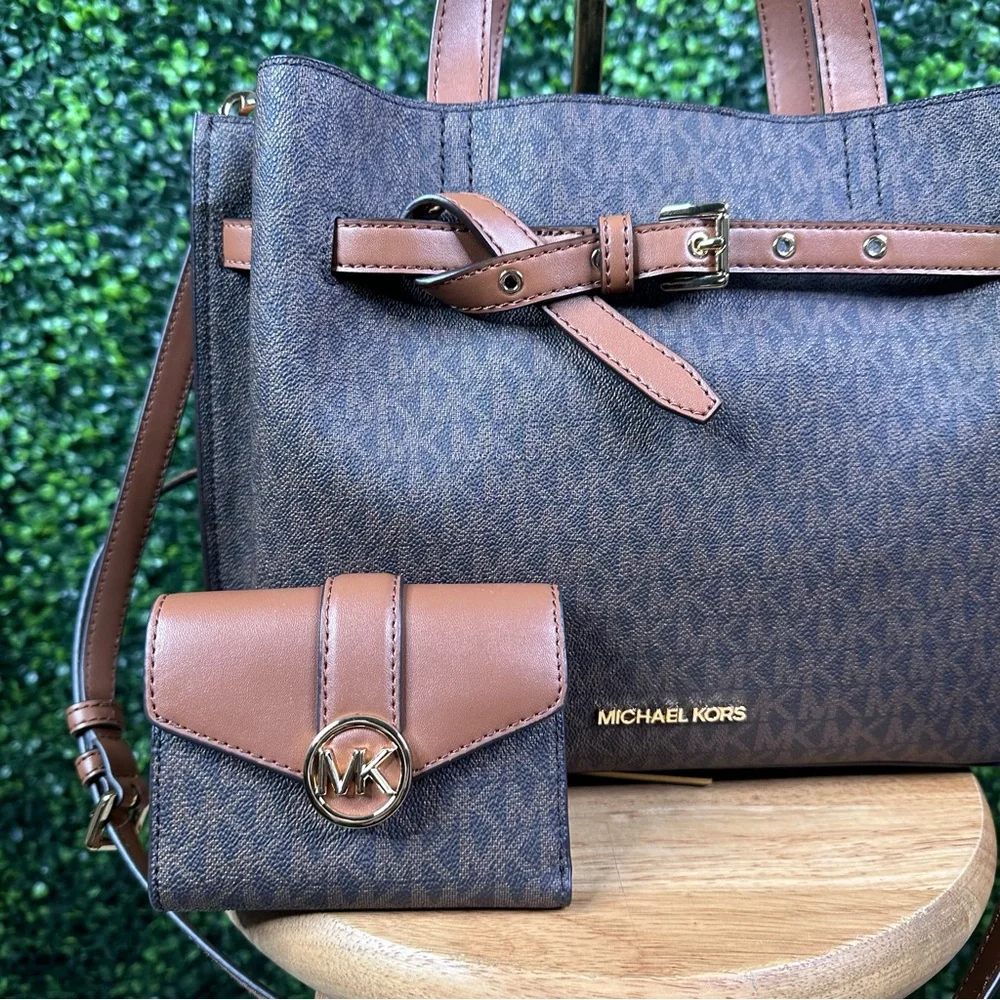 Nwot Michael Kors large Emilia Satchel Shoulder Crossbody Bag w/ matching wallet - Picture 4 of 17